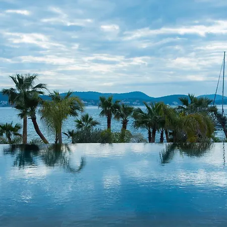 Cunda Callisto & Adult Only 12 Hotel 5*